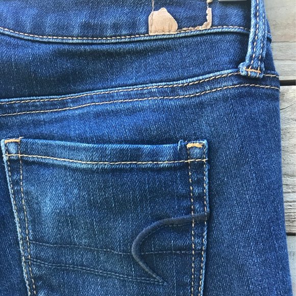 American Eagle Skinny Jeans size 2 - Picture 5 of 11
